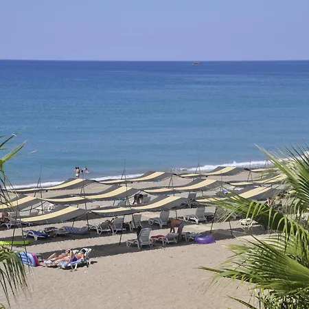 Hotel Adora Hotel