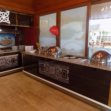 Adora Hotel Kızılot